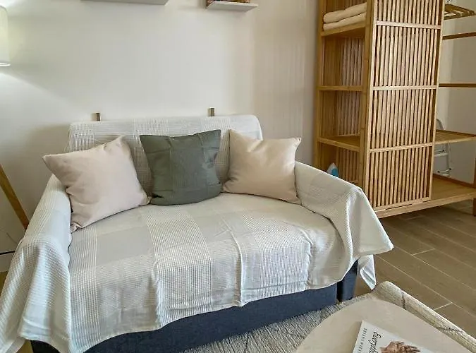 Apartment Njoy! Boho Luxury At Venice Grand Canal Manila